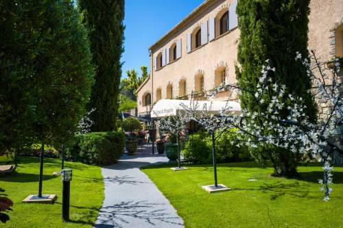 Hostellerie Les Gorges de Pennafort · Hôtel Restaurant Var (83)