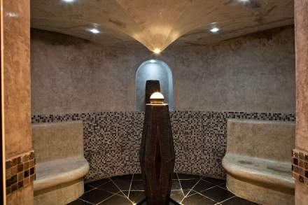 → Hostellerie Pennafort · Hotel and Gastronomic Restaurant · Var 83 - Steam room